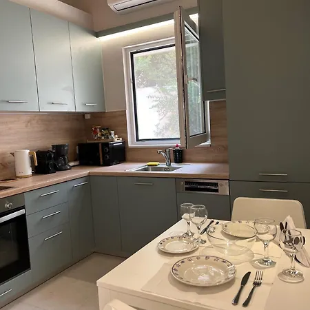 Maria's Jasmine Lejlighed