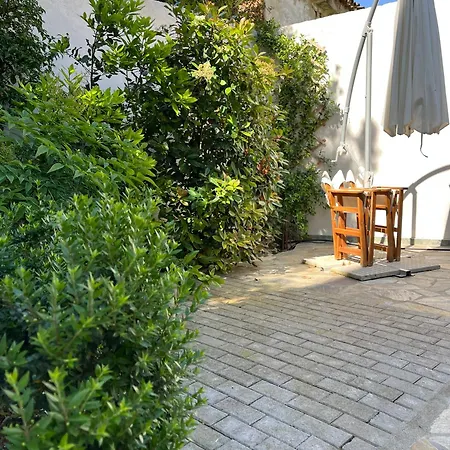 Maria's Jasmine Apartament *